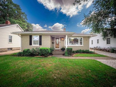 218 S Parker Dr