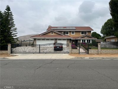 2717 Woodbriar Dr