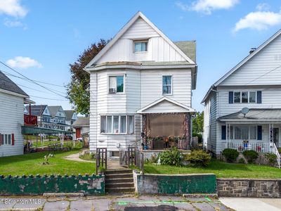 916 S Main Ave