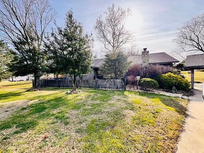 1750 W Riverbluff Ln