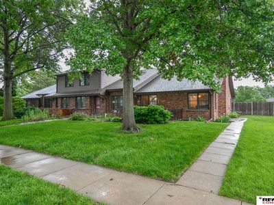 Property at 1122 Rockhurst Dr, Lincoln, NE