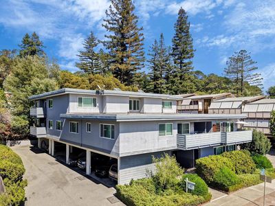 934 Sir Francis Drake Boulevard
