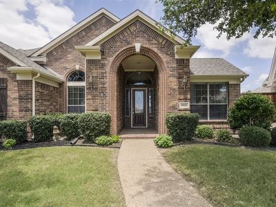 3006 Redcliff Ln