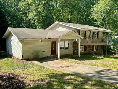 Property at 2925 Fran Mar Dr, Gainesville, GA