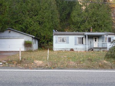 973 Davis Lake Road