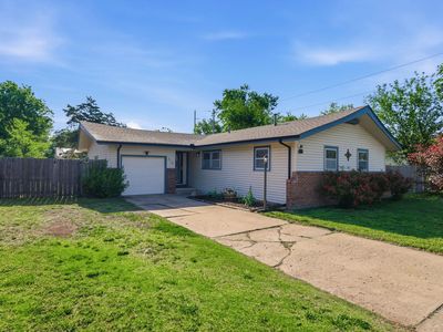 312 N Brownthrush Ln