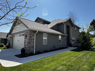 3607 Hawthorn Hill DRIVE #2