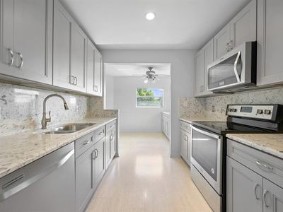 550 SW 137th Ave #401L