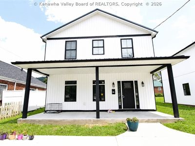 Property at 6508 Maccorkle Ave SE, Charleston, WV