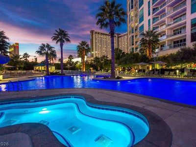 222 Karen Ave Unit 3604