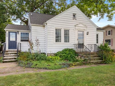 205 N Ridge Rd W