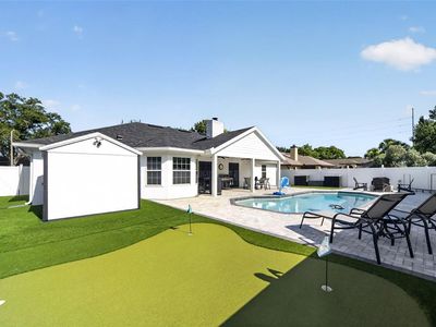 2370 Alclobe Cir
