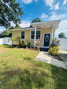 1734 W Saint Louis St