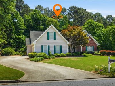 2211 Flowering Dr