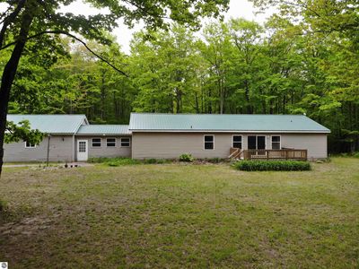 135 Montgomery Rd SW