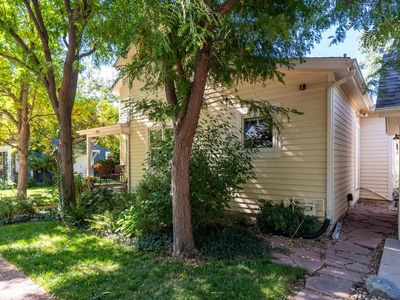 429 Canyon Blvd