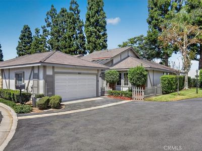 1022 Regis Way