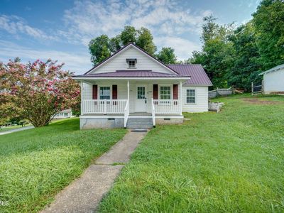 3800 Busbee St