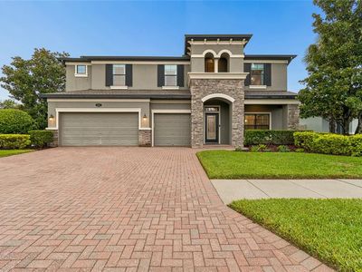 1657 FEATHER GRASS LOOP