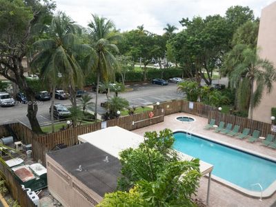 6800 Cypress Rd APT 415