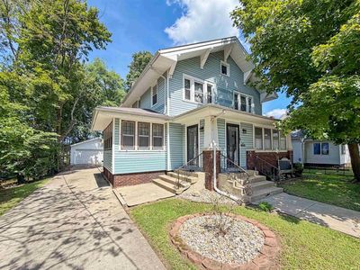 300 E South St