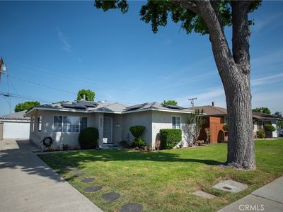 6233 Vicki Dr