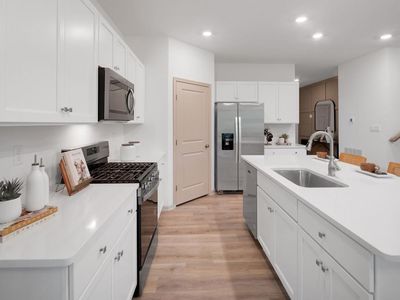 100 Christina Dr