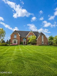 9211 Shadow Brook Dr