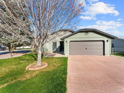 Property at 8343 W Willowpark Dr, Garden City, ID