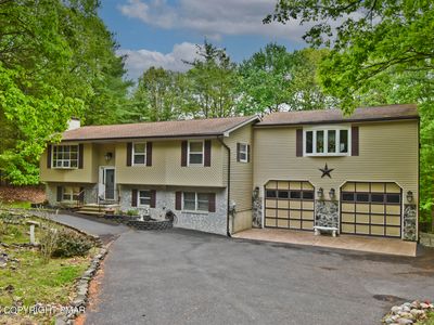 233 Winding Way