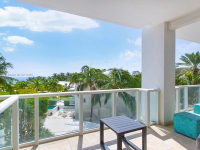 50 S Pointe Dr APT 603