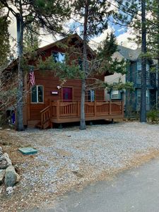 2084 5th Ln