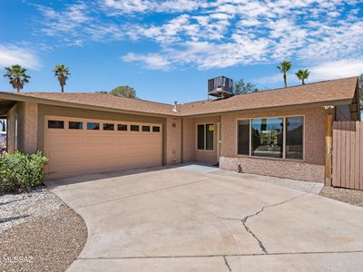 2642 S Black Moon Dr