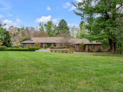 1707 Clays Spring Ln