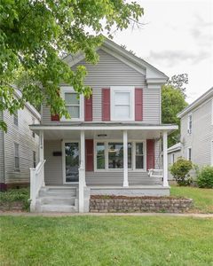 1114 Hoover Ave