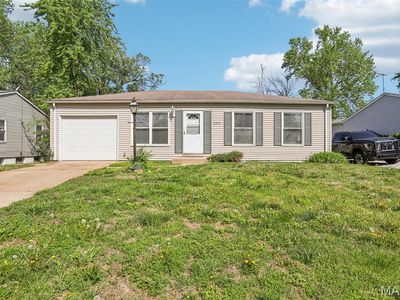 12373 Santa Maria Dr