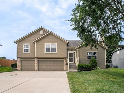1324 SE Dalton Cir