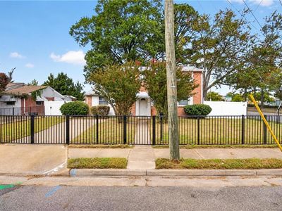 2021 Seward Dr