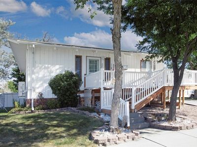 Property at 221 2nd St W, Hardin, MT
