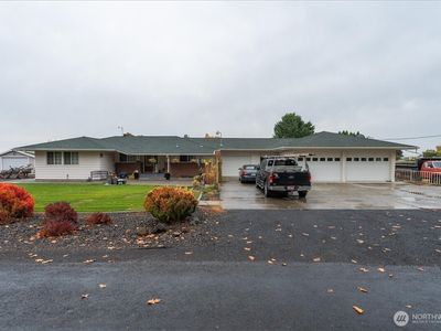 20271 Linden Road NW