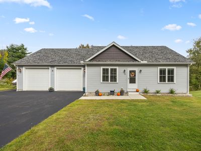 4 McCarthy Rd