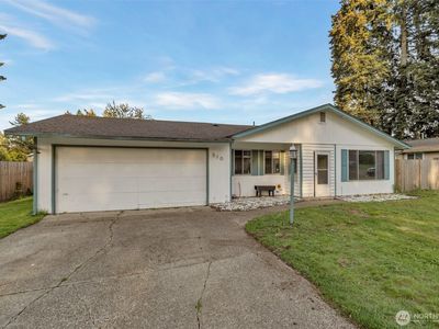 510 Penguin Court SE