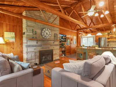 1401 E Choctaw Dr