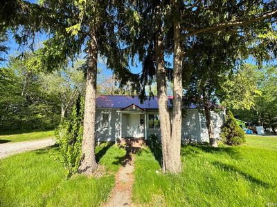 Property at 715 N Cavin St, Ligonier, IN