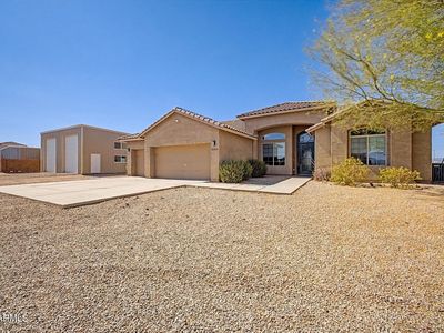 22314 W WHITE FEATHER Lane