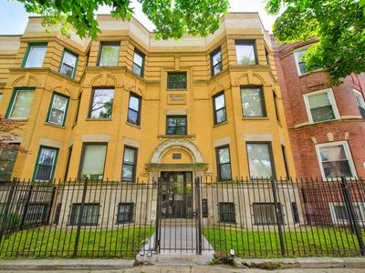 4007 S Calumet Ave Unit 2S