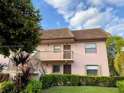 10453 NW 11th St #206