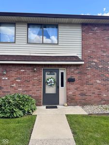 Property at 113 Greenwood Trl N, Greenwood, IN