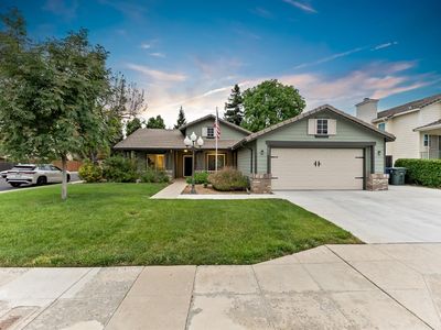 Property at 2703 Mitchell Ave, Clovis, CA