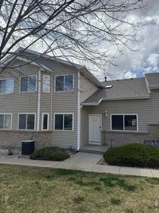 2155 Meadow Ct
